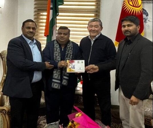 Индиянын бизнес-делегациясы Кыргызстанга келүүнү пландап жатканын айтты