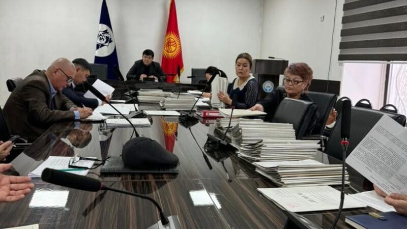 Жер мунапысы боюнча комиссия Свердлов районунан 154 материалды жактырды