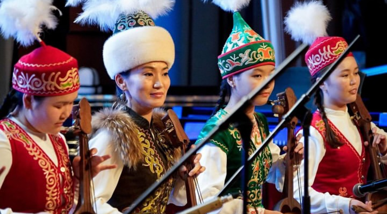 Артисттердин айрым категориялары үчүн пенсия укугу бекитилди. Кимдер илинди?