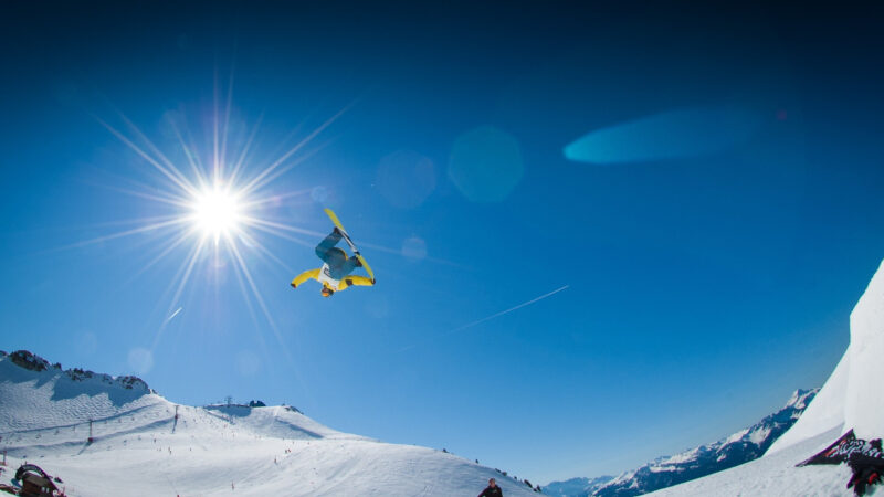 Сөз менен эмес, жыйынтык менен таң калтыр. Кутман таң, окурманым!