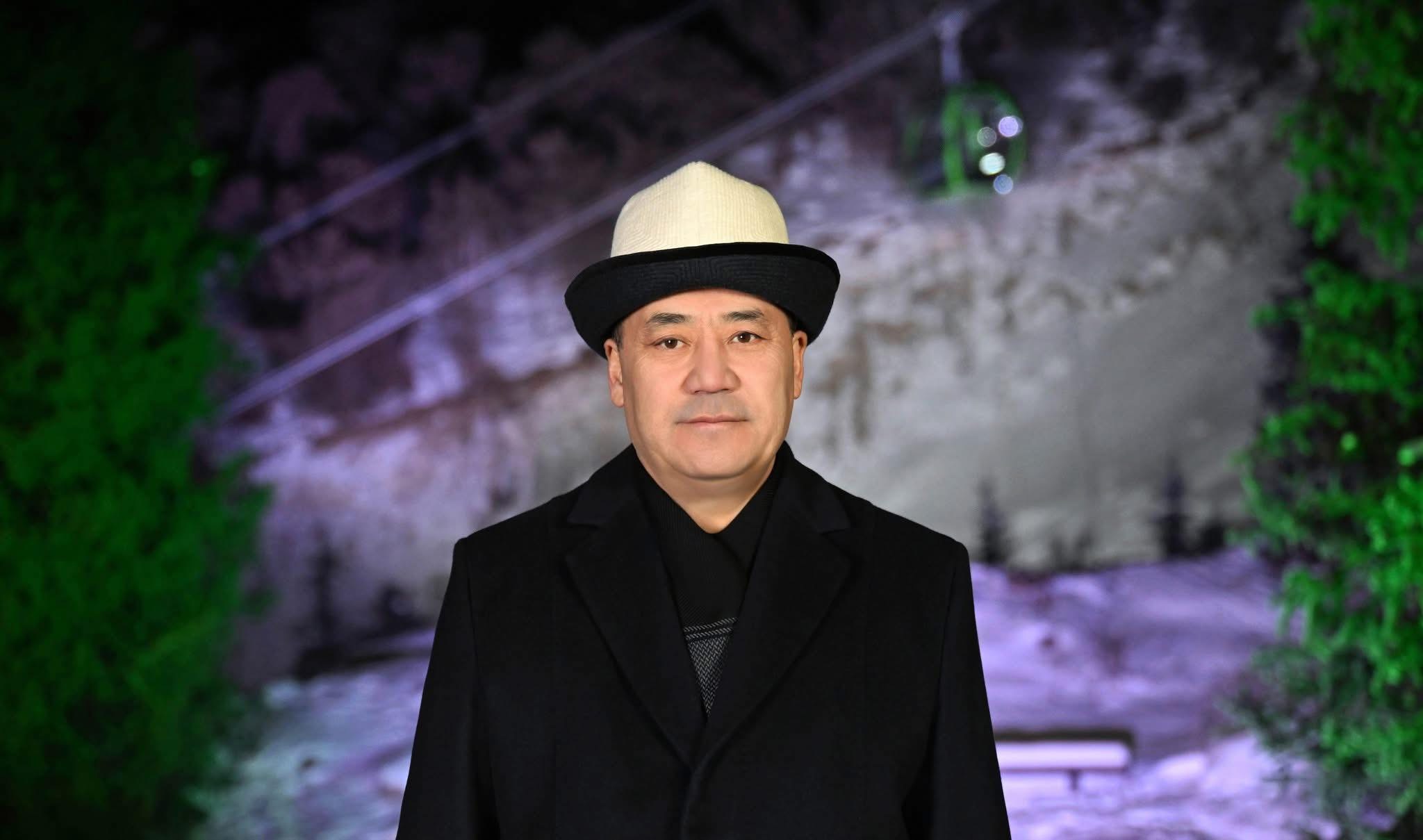 Садыр Жапаровдун Жаңы 2026-жылга карата куттуктоосу