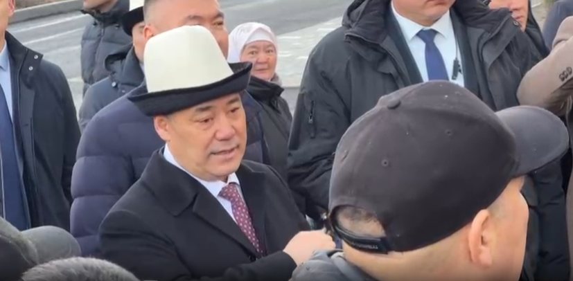 Жапаров: Мамлекеттик ипотекалык компанияга түшкөн акчаны эч ким жей албайт