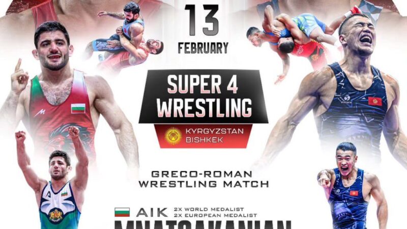 Акжол Махмудов негизги атаандашы менен күрөшөт