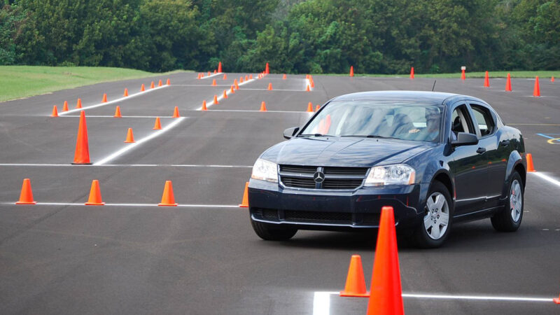 Бекешев: «Танк айдоого да 10 айга жетпеген убакыт кетет»