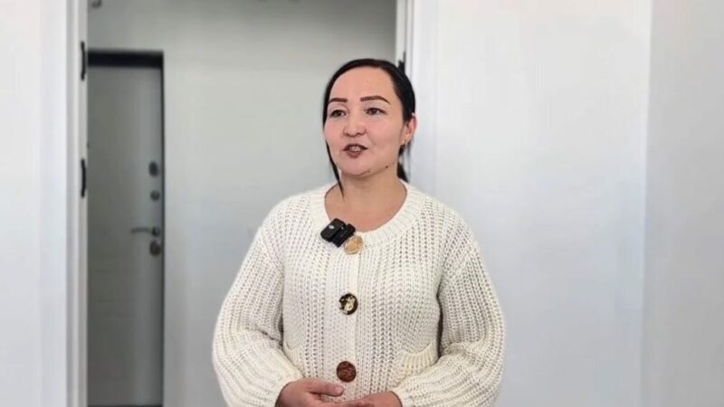 «Жылдын мыкты мугалими» Элзат Асановага батир берилди