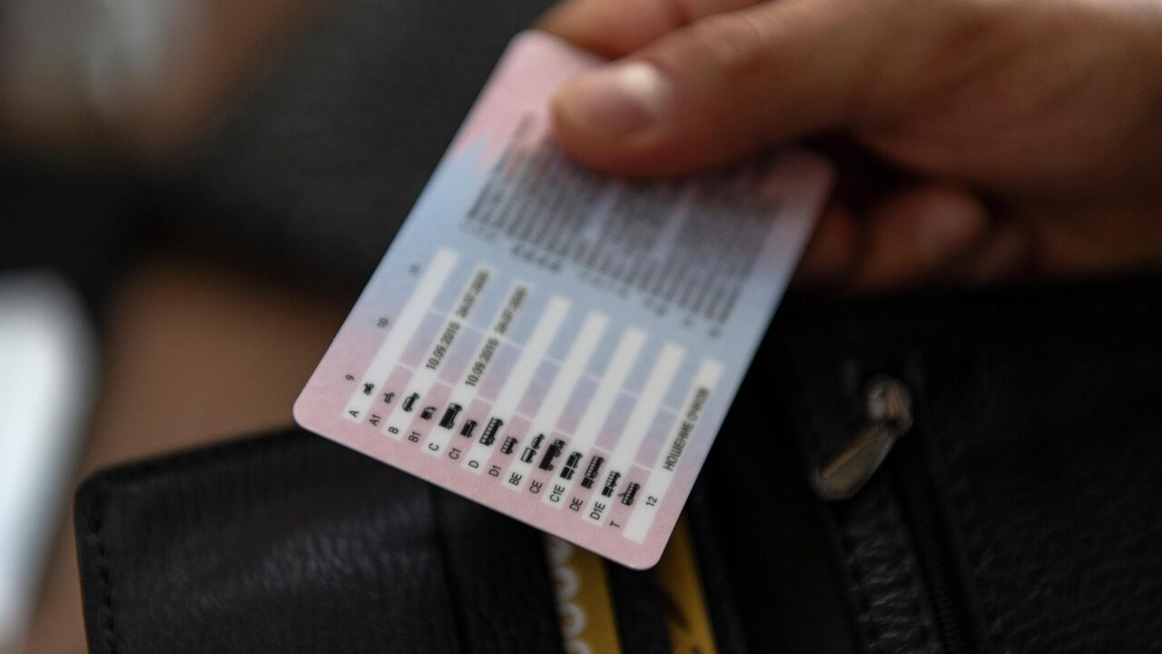 Автомектепте жакшы окугандар 4 айдан кийин айдоочулук күбөлүк алышы мүмкүн