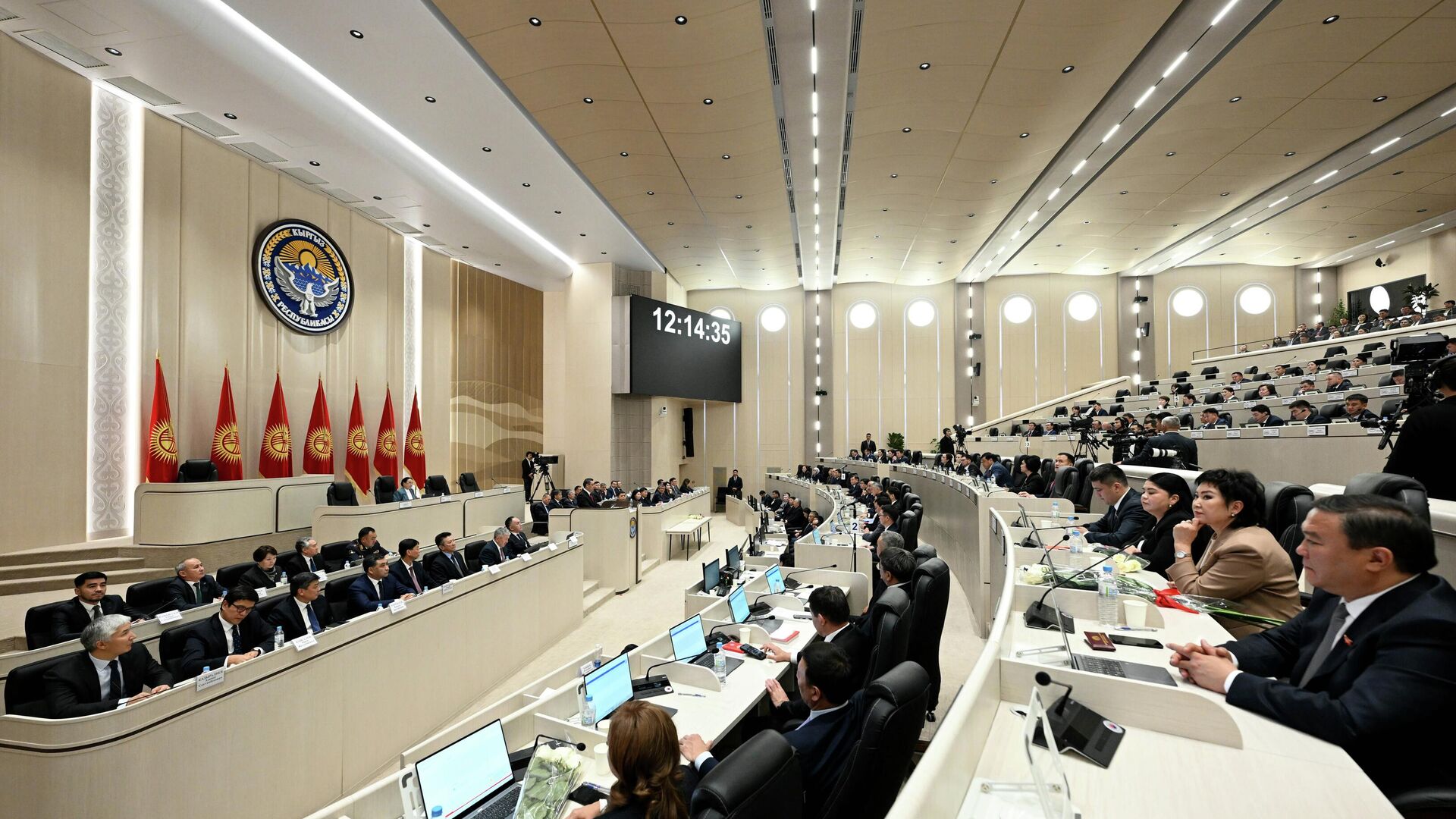 Жогорку Кеңешке төрт жаңы депутат келет