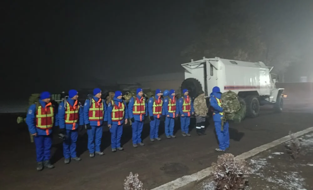 Суусамырда малчыны 50 баш кой жана аты менен кар көчкү басып калды