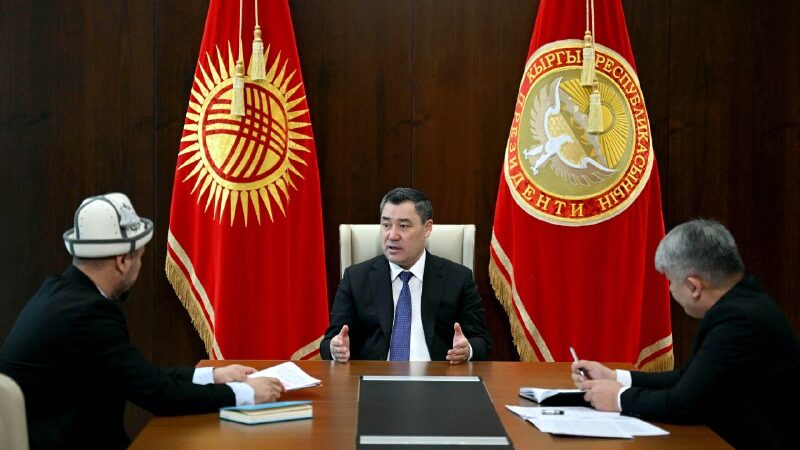 Садыр Жапаров Талантбек Ташибековду кабыл алды