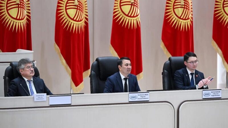 Арслан Койчиев: “Жаштар – улуттук рухтун жана келечектин тиреги”