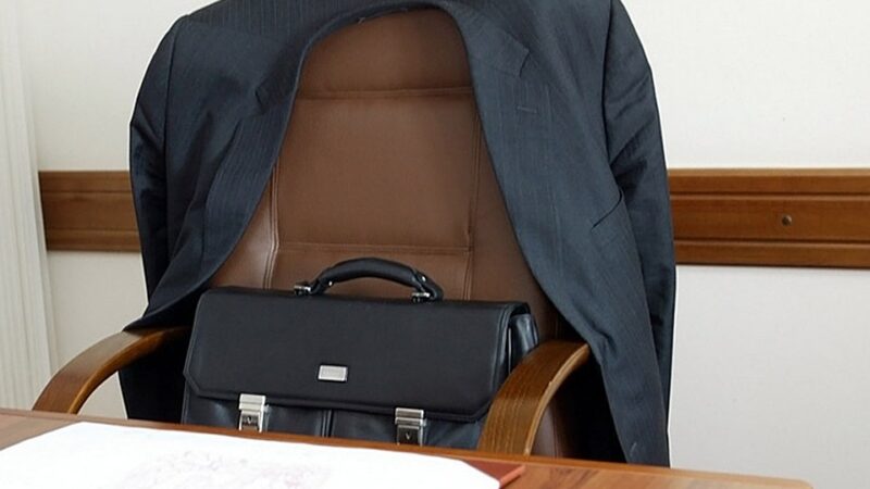 Ош шаарынын мэринин үч орун басары кызматтан кетти