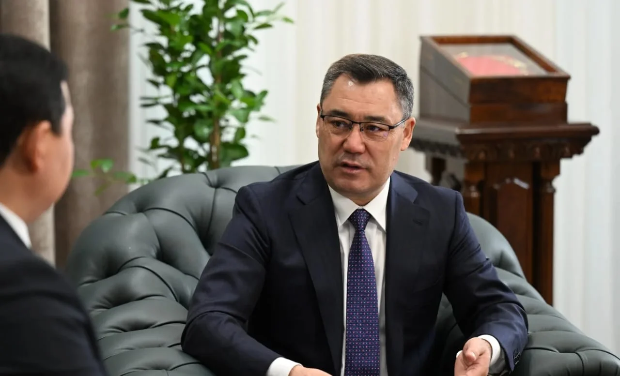 Садыр Жапаров: Алексей Ширшов айланасындагы “манипуляцияга” көңүл бурбаш керек