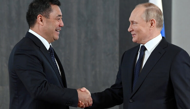 Вакунов: Жапаров менен Путиндин мамилеси чыныгы достук жана өнөктөштүккө негизделген