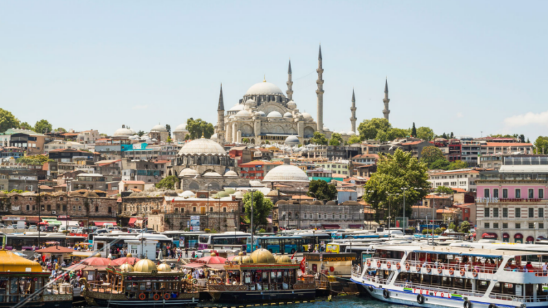 ТҮРКИЯДА ТУРИЗМ КАДИМКИДЕЙ УЛАНУУДА (ФОТО)