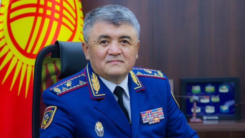 Өзгөчө кырдаалдар министри орун басар кезинде пара алганы билинип, кызматынан бошотулду