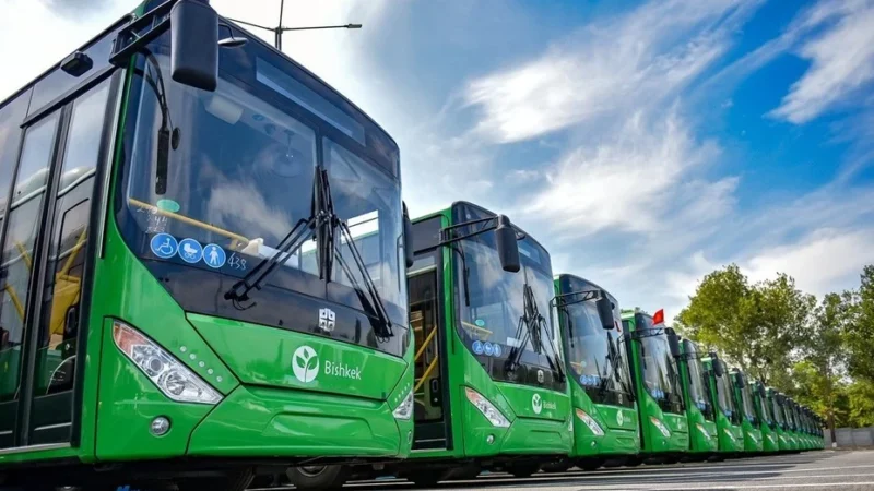 Бишкекте 8 автобустун кыймылы убактылуу өзгөртүлдү