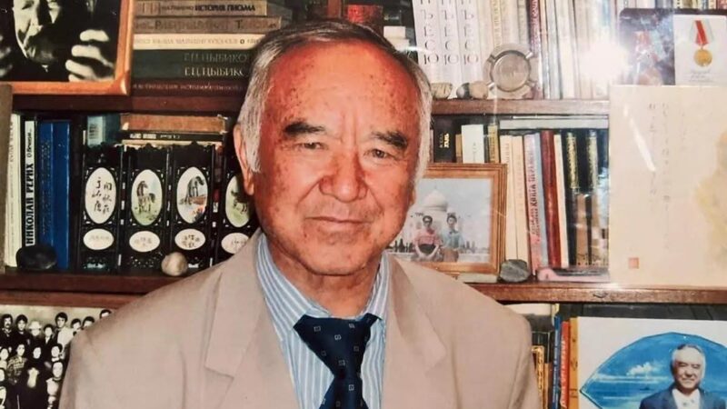 Кыргыз эл жазуучусу Кеңеш Жусупов көз жумду