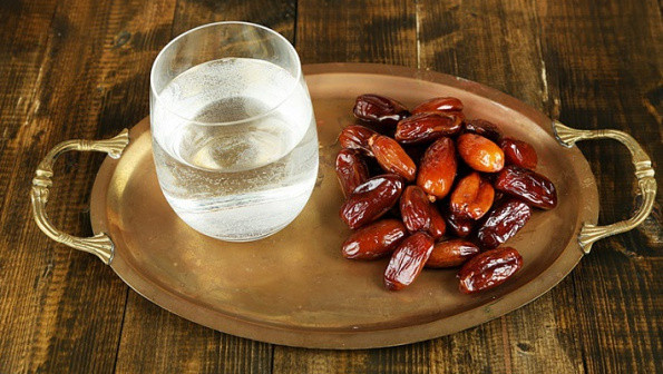 Ниет кылып кармаган орозоңуз кабыл болсун. Кутман таң, окурман!