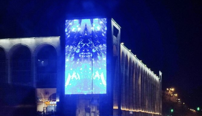 ЖКда турак үйлөргө LED-экрандардагы жарнамаларды орнотуу сунушу четке кагылды