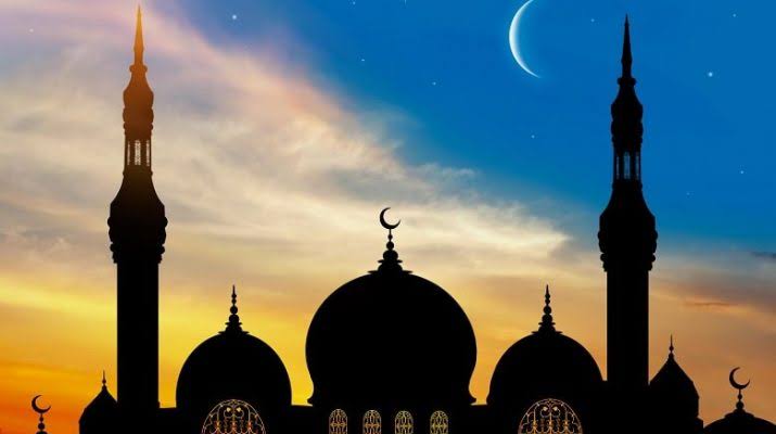 Бүгүн Кадыр түн кечеси. Бул түнү тилеген тилектериңиз тоскоолдуксуз кабыл болсун, окурман!