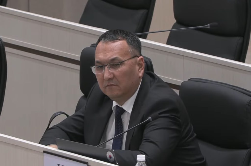 Руслан Сүйүналиев финансы министри болуп дайындалды