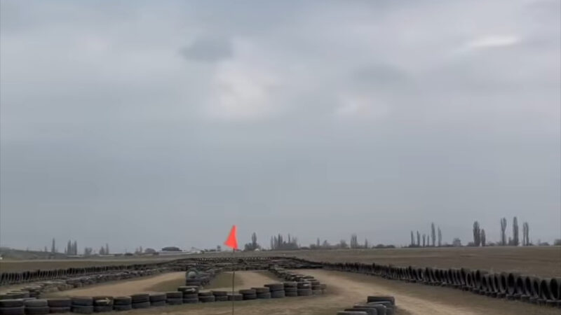 Айыл чарба аянтында квадроциклдер үчүн айдоо жол уюштургандардын иши токтотулду