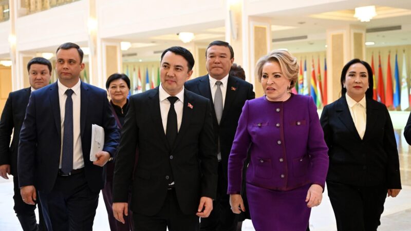 Маматалиев Федерация кеңешинин төрайымы Валентина Матвиенко менен жолугушууда миграция маселесине токтолду