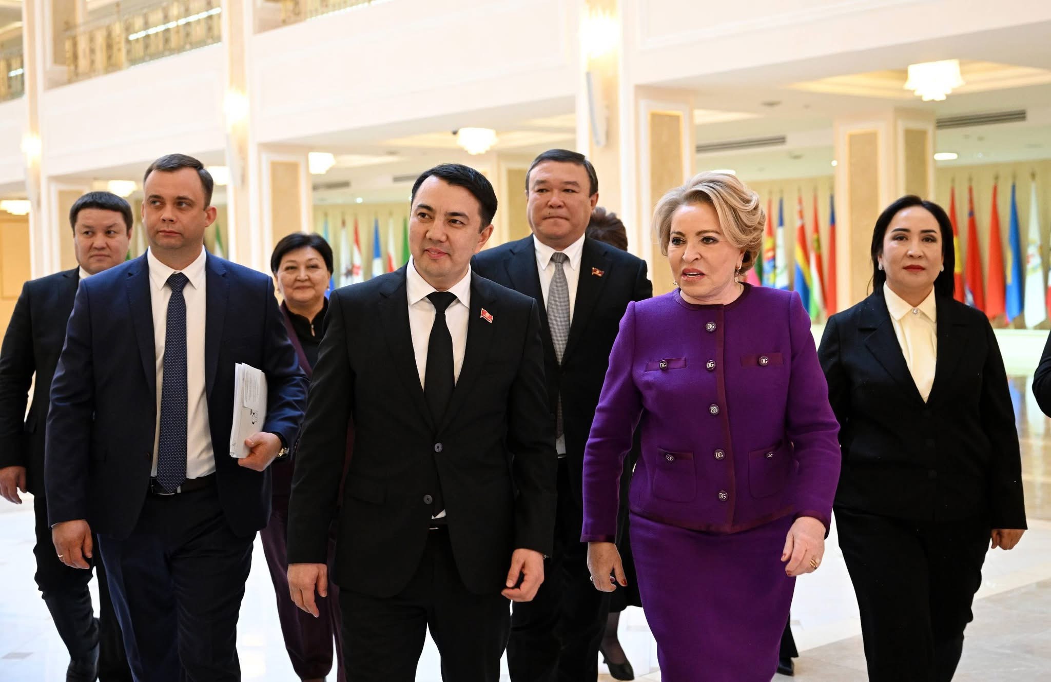 Маматалиев Федерация кеңешинин төрайымы Валентина Матвиенко менен жолугушууда миграция маселесине токтолду