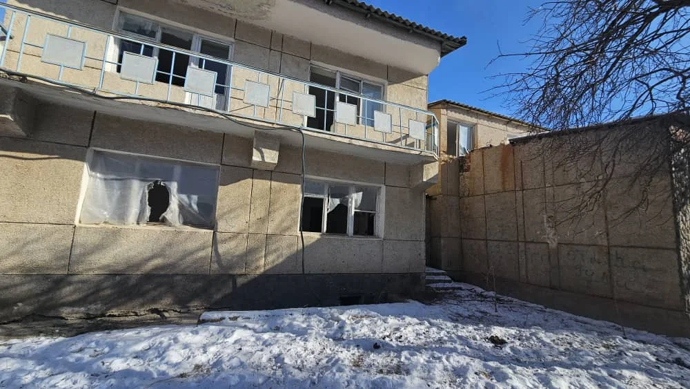 Нарында «Керме-Тоо» мейманканасы жери менен муниципалитетке кайтарылды