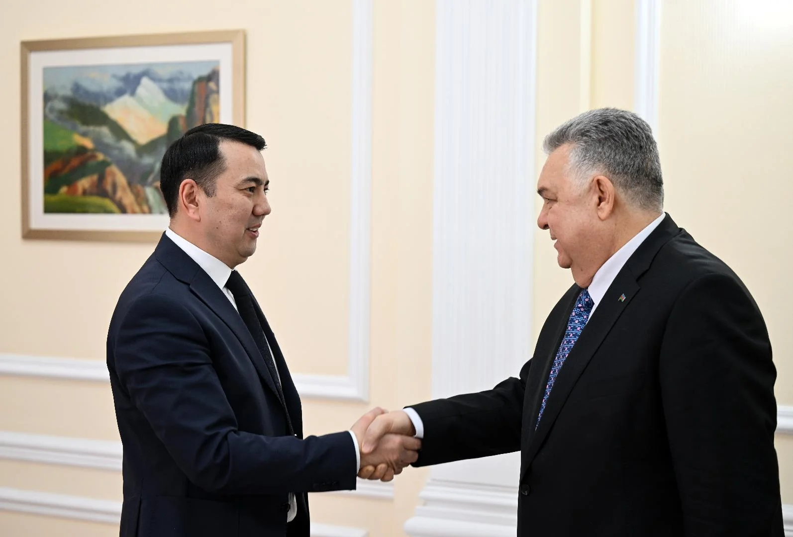 Кыргызстан менен Азербайжан парламенттер аралык кызматташтыгы тереңдейт