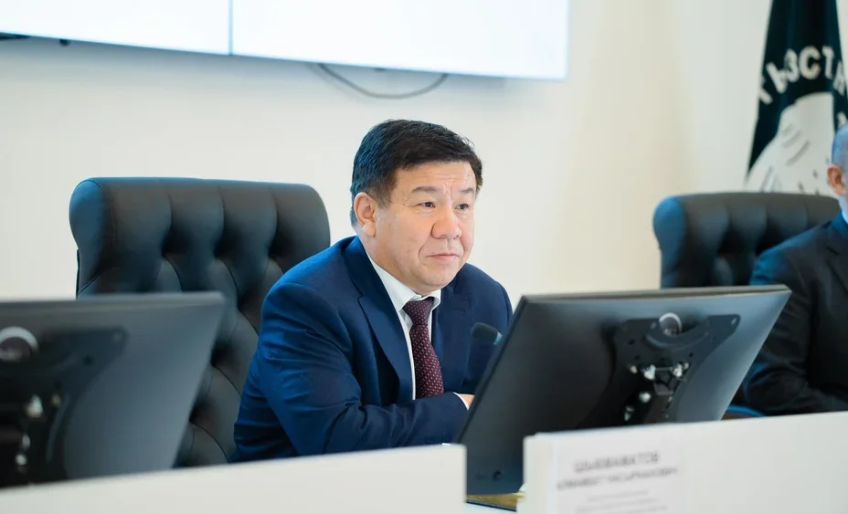 Шыкмаматов: Жарандардын салыкка болгон мамилесин өзгөртүү маанилүү