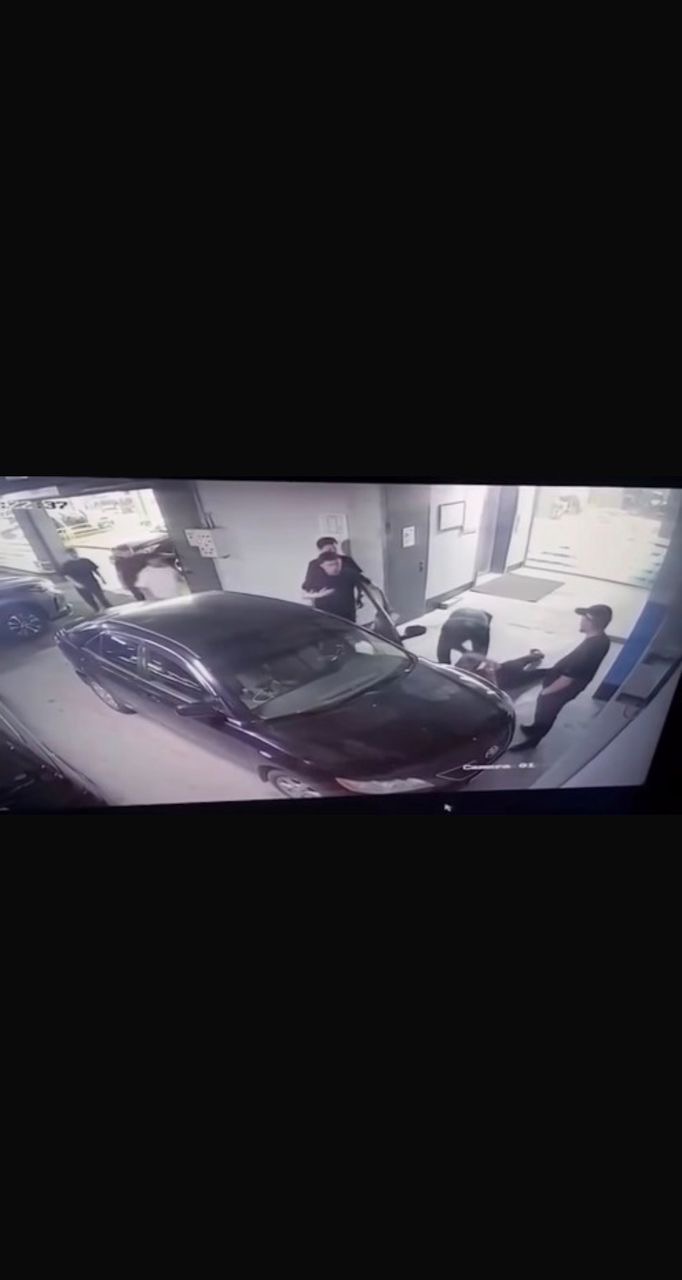 Шектүү кармоого катышкан милиция кызматкерлерине каршы арыз жазды. Иликтөө жүргүзүлүүдө