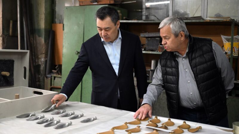 Садыр Жапаров “Дастан” ААКсынын ишмердүүлүгү менен таанышты