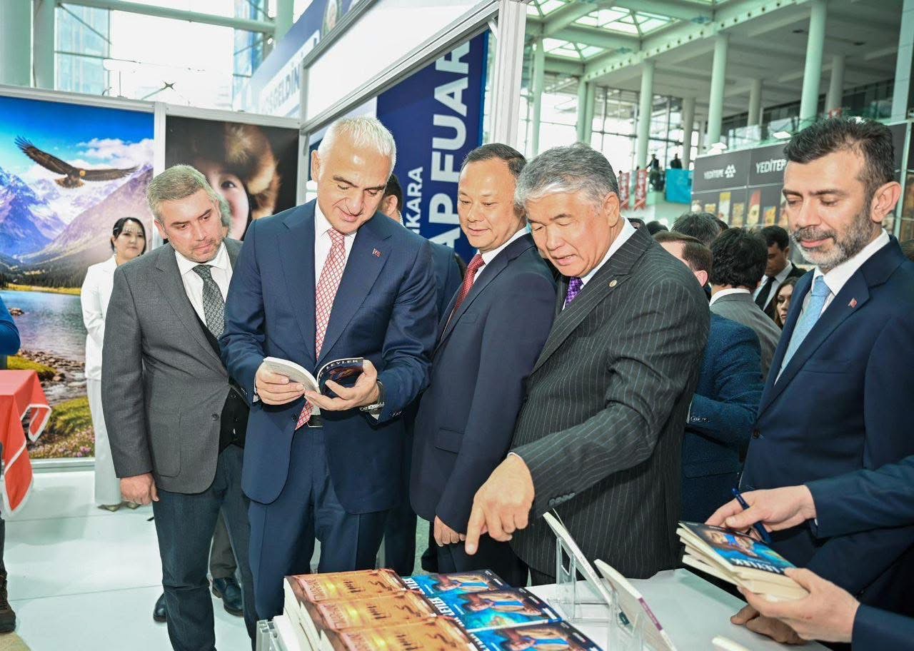 23-Анкара китеп жарманкеси Түркиянын борбору Анкара шаарында ачылды