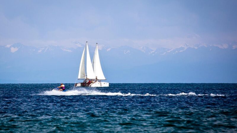 Мен таза болсом, сен таза болсоң, коом да таза болот. Кутман таң, окурман!