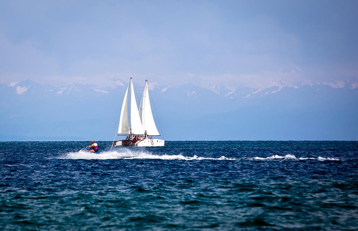 Мен таза болсом, сен таза болсоң, коом да таза болот. Кутман таң, окурман!
