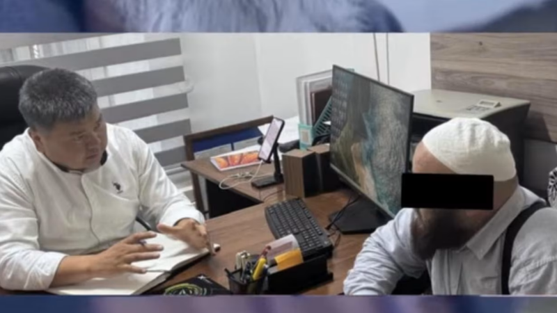 Көп аялдуулук боюнча кол топтогон Чотонов милицияга чакырылды