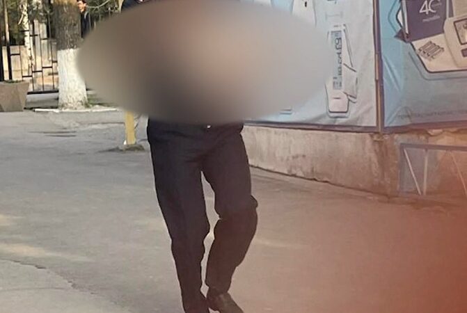 Баш терисин кажып салган… Бишкекте 6 жаштагы баланы иттер талап кетти