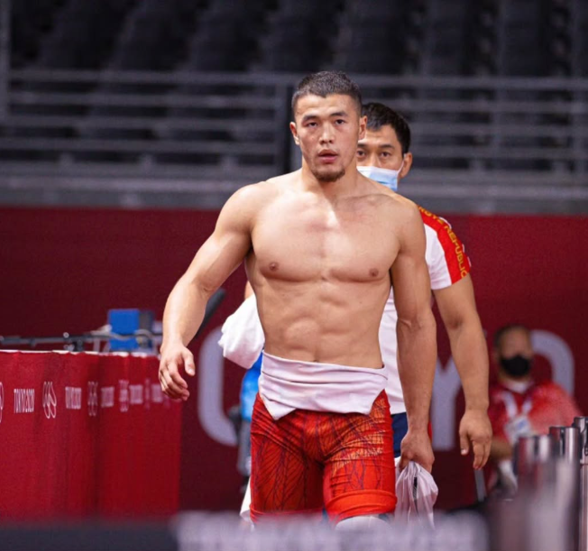 Азия чемпиондугу: Бүгүн беш кыргыз балбаны килемге чыгат