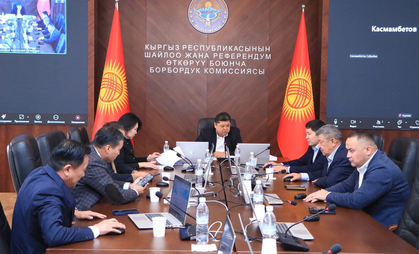 Парламенттин колдоосу менен БШКнын курамы кыскартылды