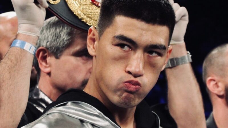 Боксчу Дмитрий Бивол чемпиондук титулун коргойт