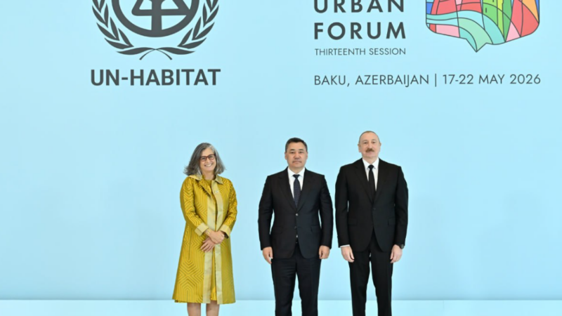 Садыр Жапаров Бакуда Бүткүл дүйнөлүк шаарлар форумунун 13-сессиясына катышууда