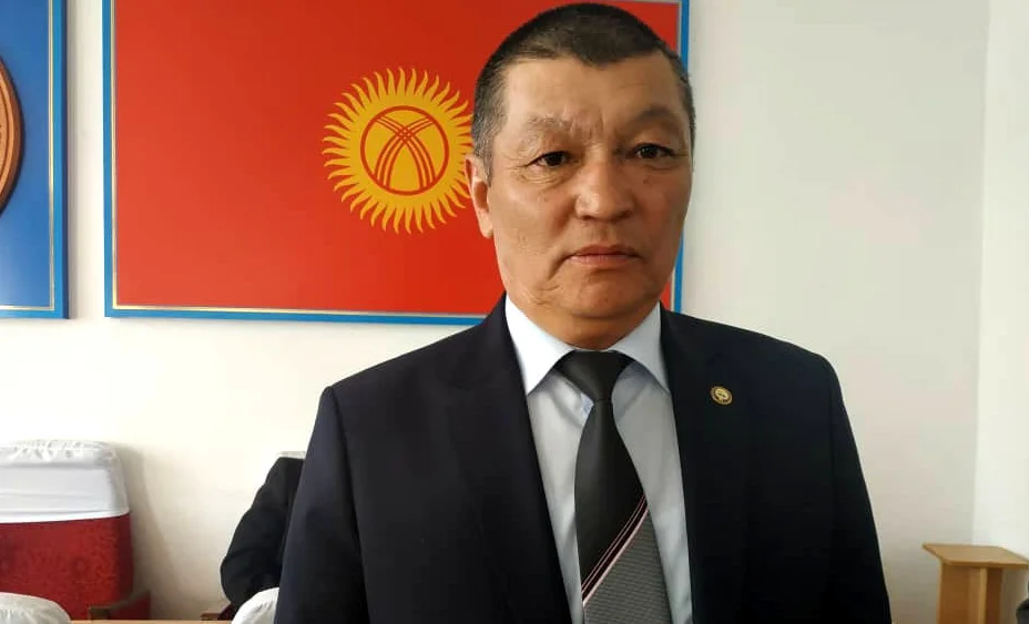 Акылбек Тюкебаев Токтогул районунун акими кызматынан бошотулду