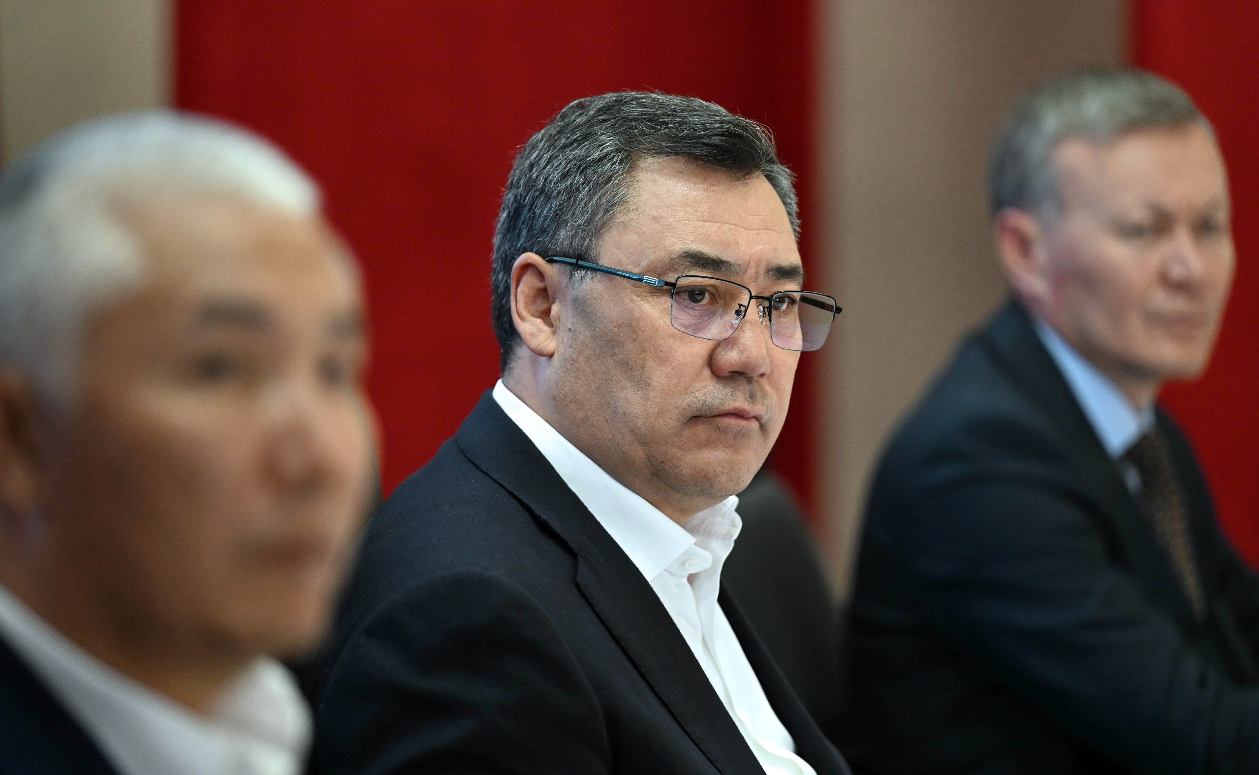 Садыр Жапаров Ак-Талаа районун өнүктүрүү долбоорлору менен таанышты