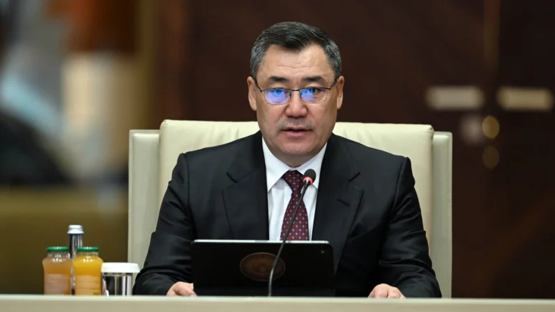 Президент: Кытай – Кыргызстан – Өзбекстан темир жолу Евразиядагы транспорттук архитектуранын ажырагыс бөлүгүнө айланат