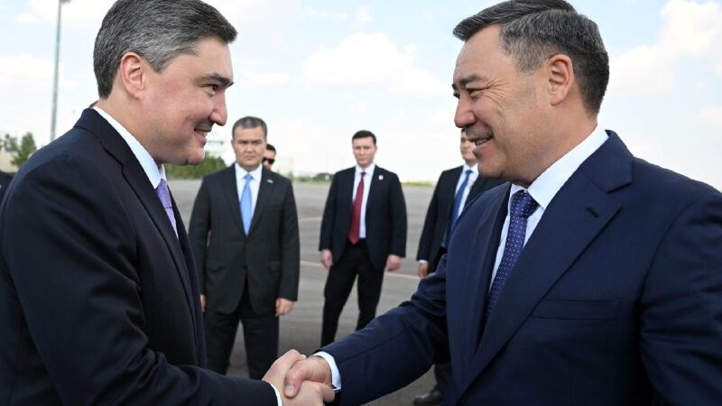 Садыр Жапаров “Келечек оюндары- 2026” мелдешинин аземине катышуу үчүн Астанага барды