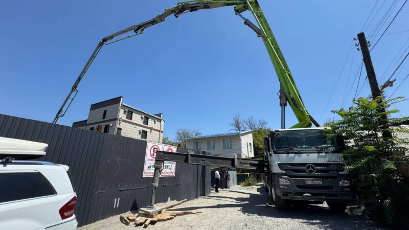 Мыйзамсыз курулуш иштерин уланткан компанияга чара көрүлдү