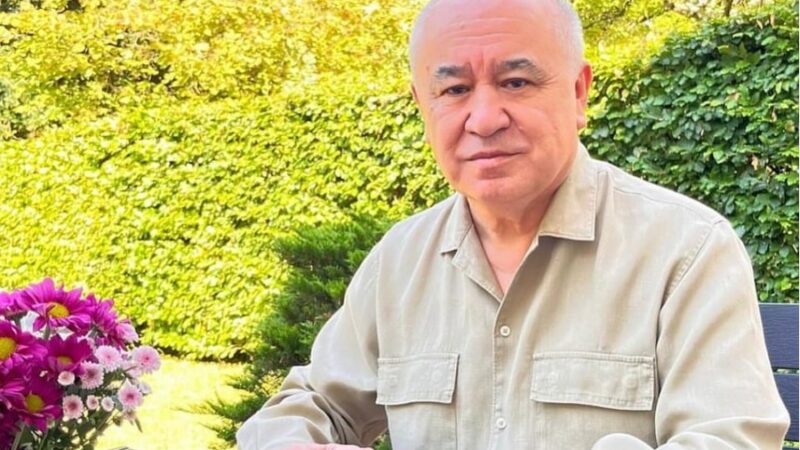 Өмүрбек Текебаев: «Мен дагы 18 жашымда Россияга барып, атамдын үмүтүн актай албай калгам»