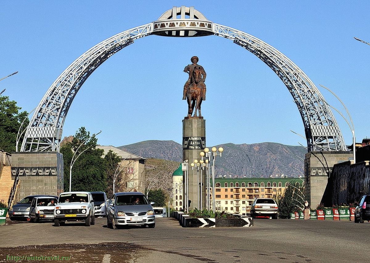Ош шаарынын күнүнө карата дагы 10 сквер ачылат