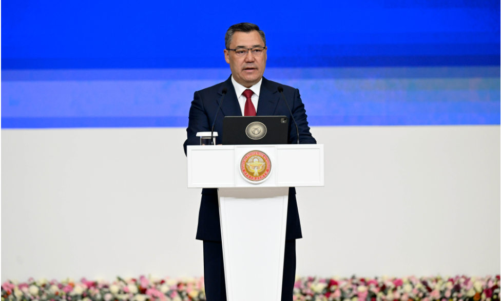 Жапаров: Саясий көз карашты, жеке амбицияны четке коюп, өлкөбүздүн кызыкчылыгы үчүн бирге турушубуз керек